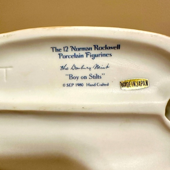 NORMAN ROCKWELL "Boy On Stilts" Fine Porcelain Figurine Danbury Mint 1980 - Picture 8 of 8